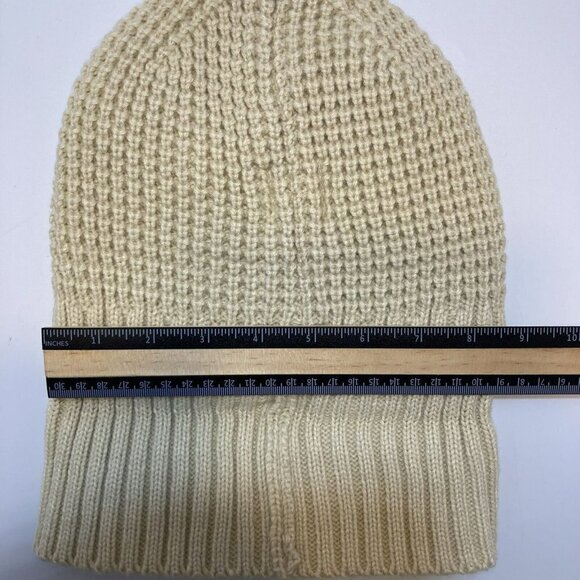 Frye & Co NWT Thermal Knit Beanie w/ Cuff  Lined Butter Creamy Tan Hat-O… - Picture 10 of 11